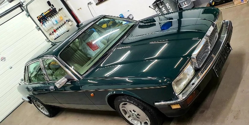 Jaguar XJ cena 45000 przebieg: 75500, rok produkcji 1991 z Warszawa małe 704